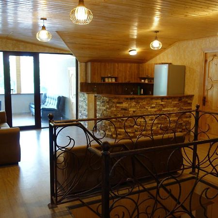 Guest House 26 Mestia Kültér fotó