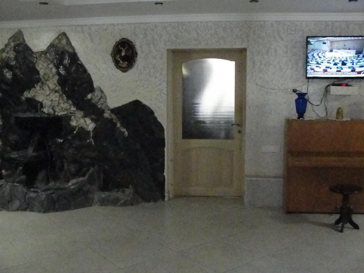Guest House 26 Mestia Kültér fotó