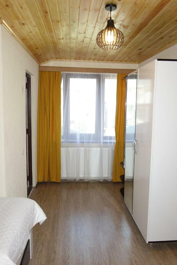 Guest House 26 Mestia Kültér fotó