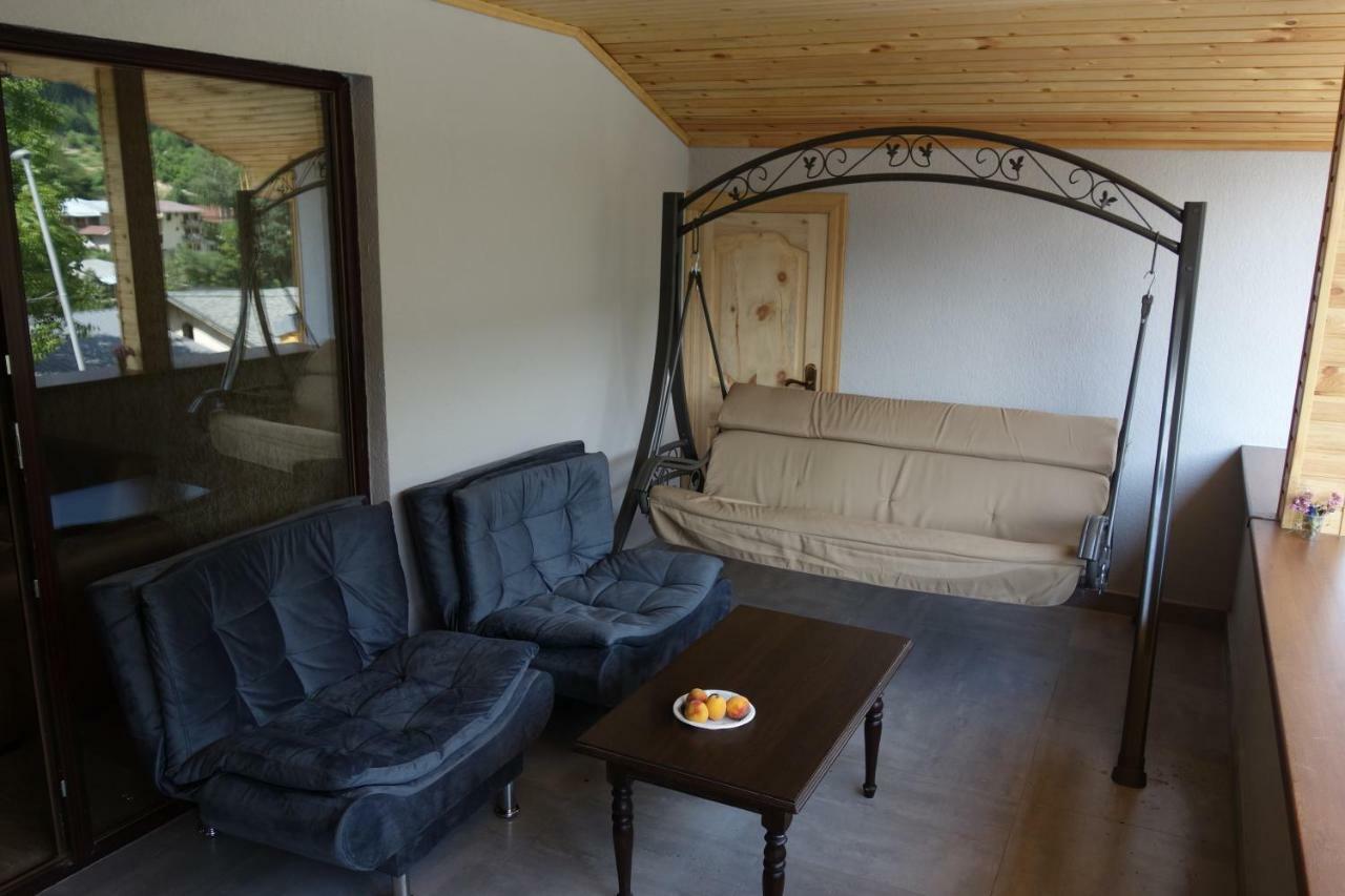 Guest House 26 Mestia Kültér fotó